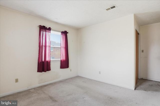 317 DAWN AVE, Woodstock, VA 22664