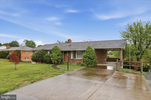 317 DAWN AVE, Woodstock, VA 22664