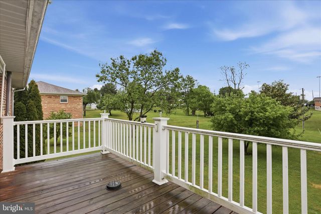 317 DAWN AVE, Woodstock, VA 22664