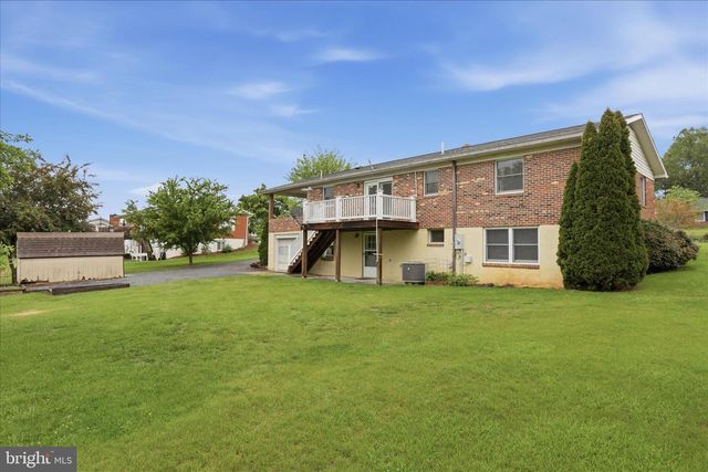 317 DAWN AVE, Woodstock, VA 22664