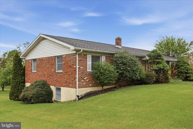 317 DAWN AVE, Woodstock, VA 22664