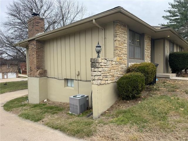 9202 E 64th Terrace, Raytown, MO 64133