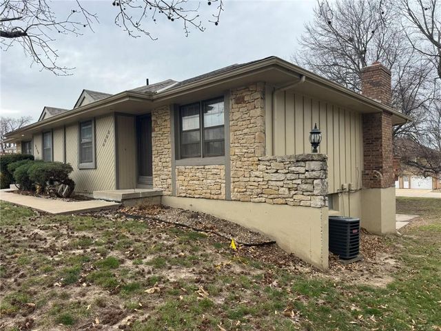 9202 E 64th Terrace, Raytown, MO 64133