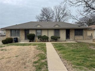 9202 E 64th Terrace, Raytown, MO 64133