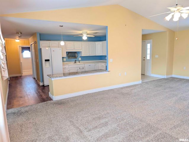 1506 APACHE Drive, Marion, IL 62959