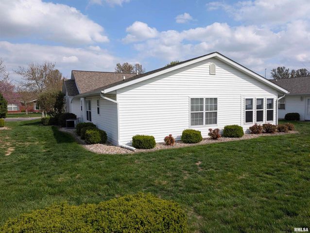1506 APACHE Drive, Marion, IL 62959