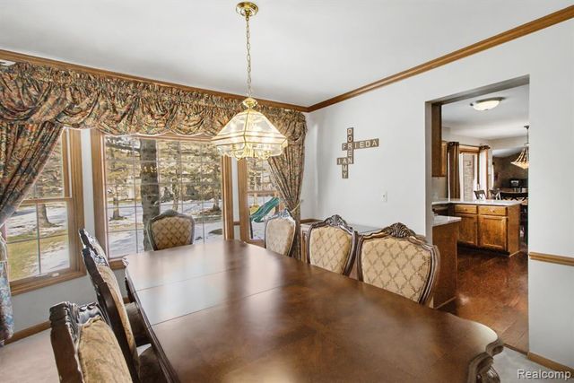 37796 Stableview Dr. Drive, Farmington Hills, MI 48335