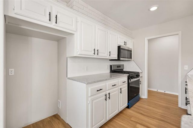 1100 N Doris Avenue, Newcastle, OK 73065