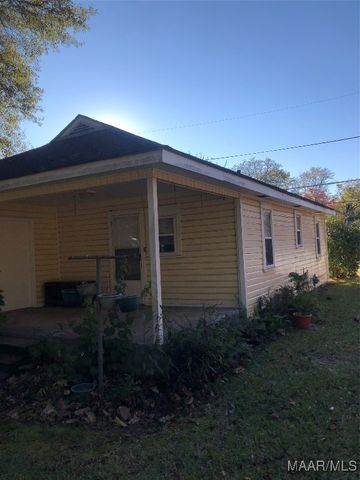 108 Sewell Street, Selma, AL 36701