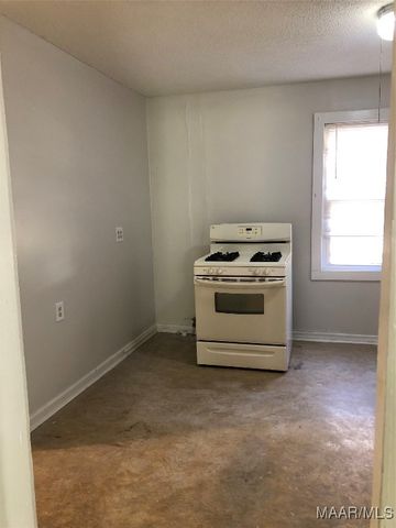 108 Sewell Street, Selma, AL 36701