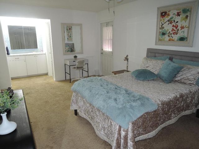 115 Lakes End Drive Apt D, Fort Pierce, FL 34982