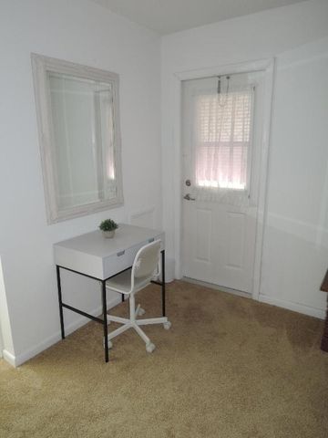 115 Lakes End Drive Apt D, Fort Pierce, FL 34982