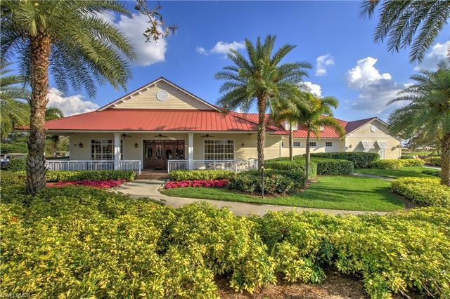 16581 Goldenrod LN # 201, Alva, FL 33920