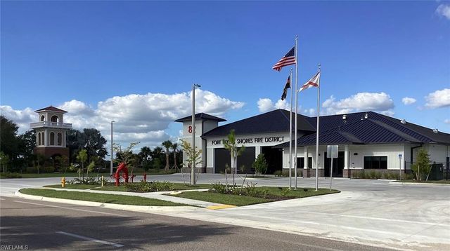 16581 Goldenrod LN # 201, Alva, FL 33920