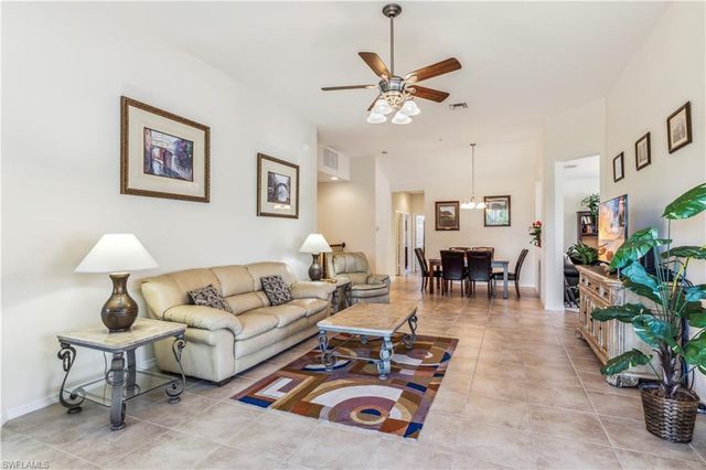 16581 Goldenrod LN # 201, Alva, FL 33920
