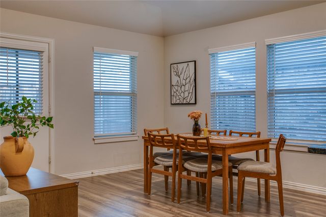 3012 Prairie Trail Avenue, Aubrey, TX 76227