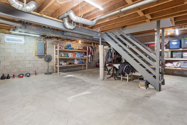 5655 Lotus Court, Grove City, OH 43123