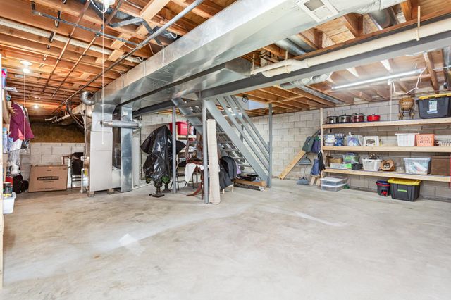 5655 Lotus Court, Grove City, OH 43123