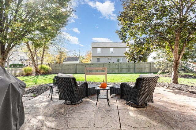 5655 Lotus Court, Grove City, OH 43123