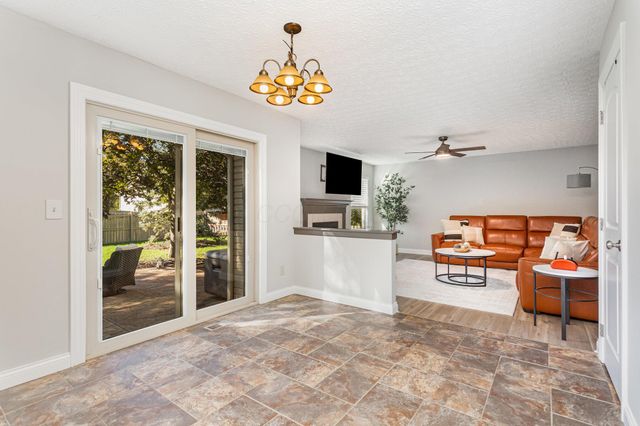 5655 Lotus Court, Grove City, OH 43123