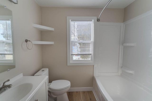 1327 MONROE STREET, Oshkosh, WI 54901