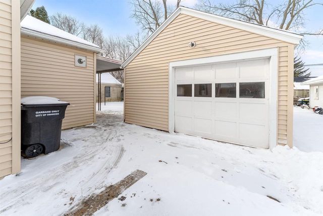 1327 MONROE STREET, Oshkosh, WI 54901