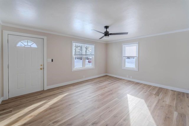 1327 MONROE STREET, Oshkosh, WI 54901