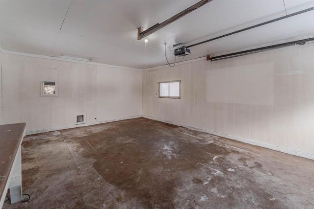 1327 MONROE STREET, Oshkosh, WI 54901