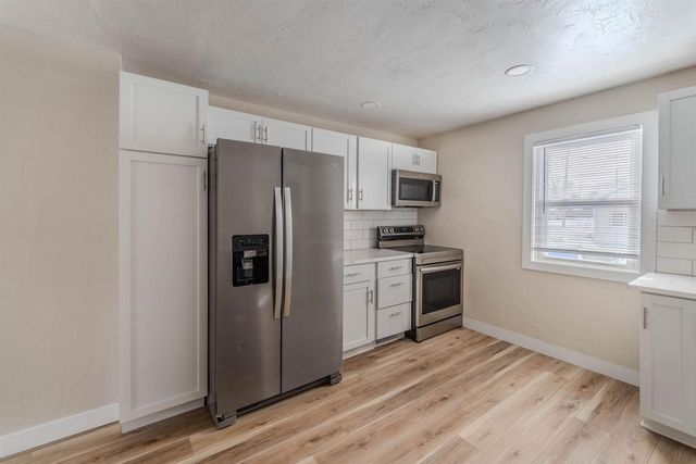 1327 MONROE STREET, Oshkosh, WI 54901