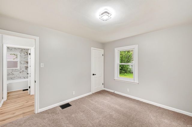 1609 N Brookfield Street, South Bend, IN 46628