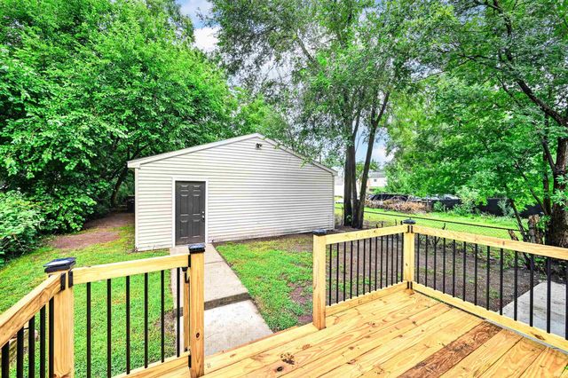 1609 N Brookfield Street, South Bend, IN 46628