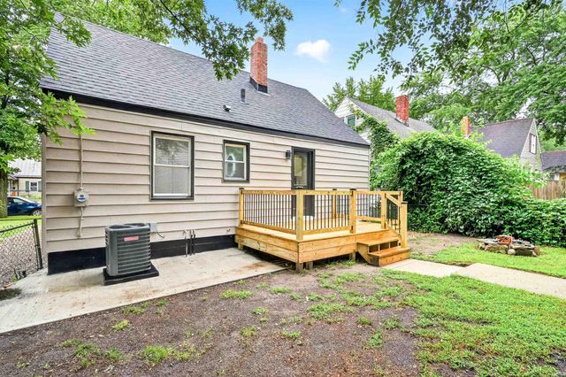 1609 N Brookfield Street, South Bend, IN 46628