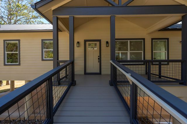 1830 & 1834 Flite Acres RD, Wimberley, TX 78676