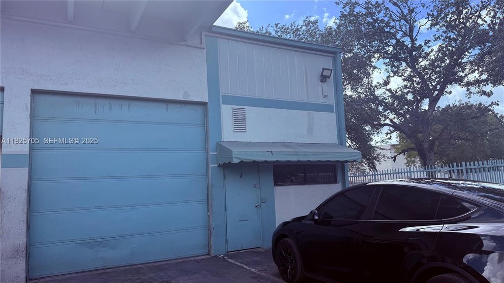 13081 NW 43rd Ave 1, Opa-locka, FL 33054