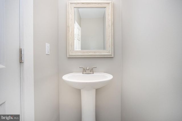 320 MACLAY ST, Harrisburg, PA 17110