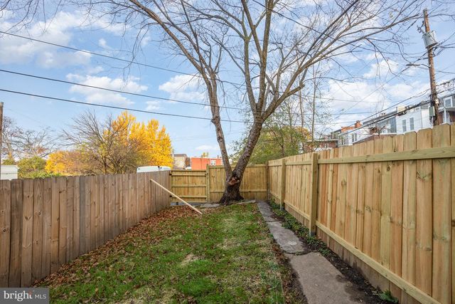 320 MACLAY ST, Harrisburg, PA 17110