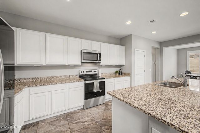 5819 N 88TH Lane, Glendale, AZ 85305