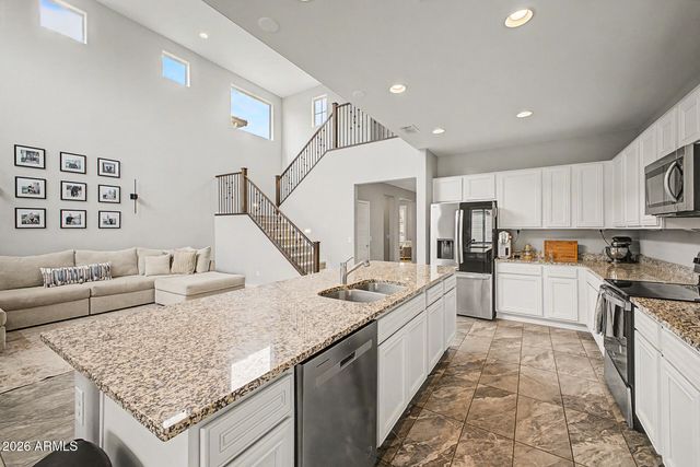 5819 N 88TH Lane, Glendale, AZ 85305