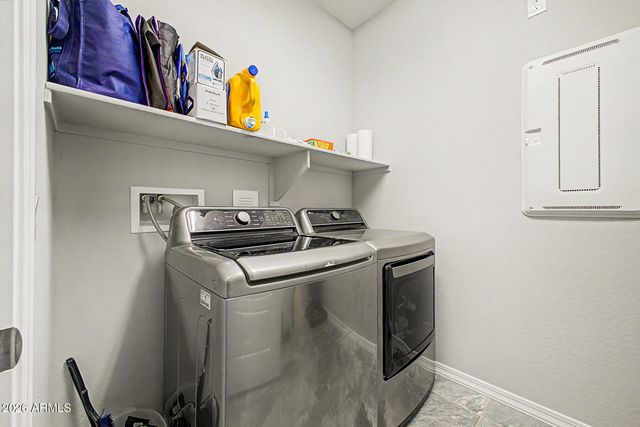 5819 N 88TH Lane, Glendale, AZ 85305