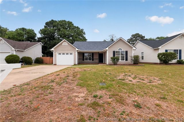 1054 Coalport Road, Hope Mills, NC 28348