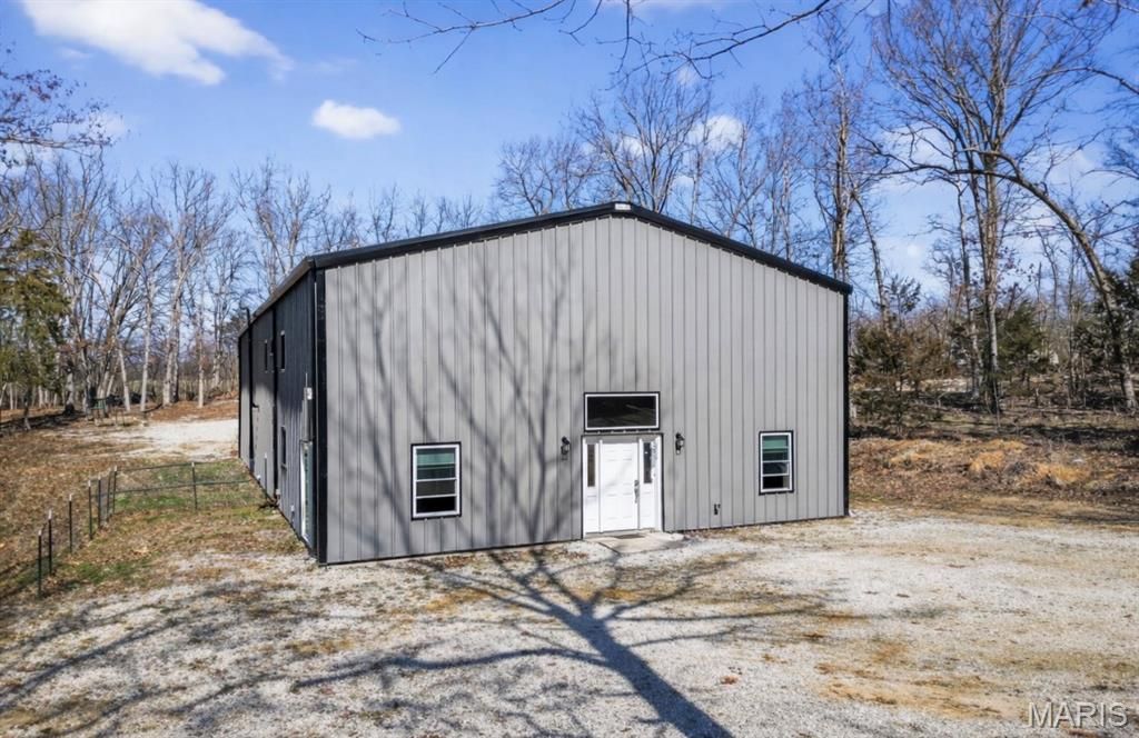 1219 Godt Road, Wright City, MO 63390