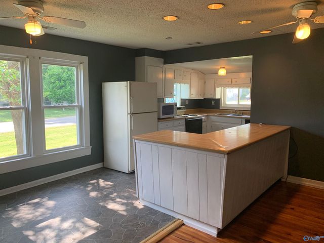 1301 Halsey Avenue, Huntsville, AL 35801