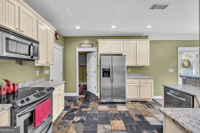 82 S Salem Drive, Mcdonough, GA 30253