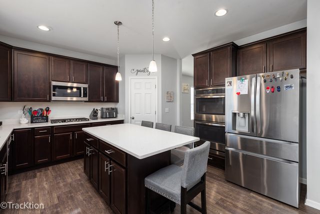 7801 Jewelflower Court, Joliet, IL 60431