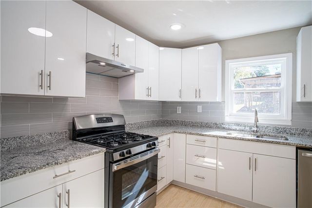 2282 Belmont Drive, Decatur, GA 30032