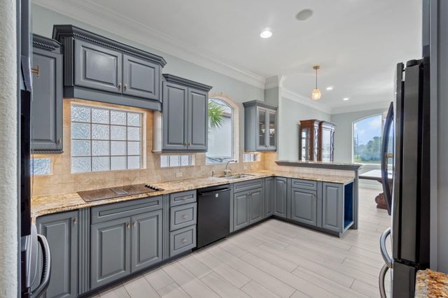 101 Vista Bluffs, Destin, FL 32541