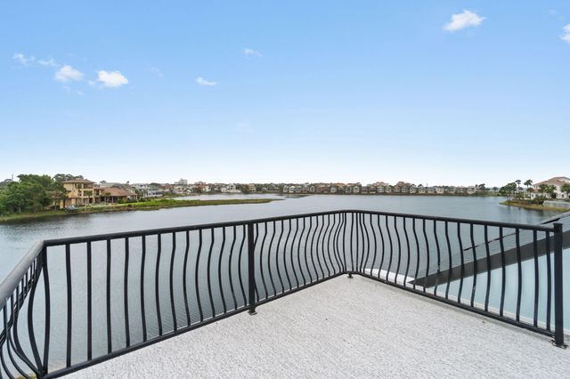 101 Vista Bluffs, Destin, FL 32541