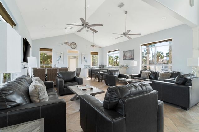 101 Vista Bluffs, Destin, FL 32541