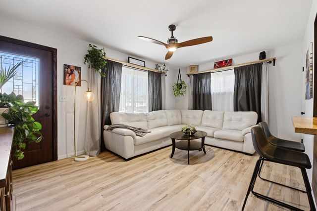 4931 W Norwich COURT, Milwaukee, WI 53220