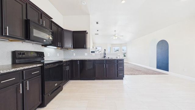 3707 Rochester Avenue, Lubbock, TX 79407